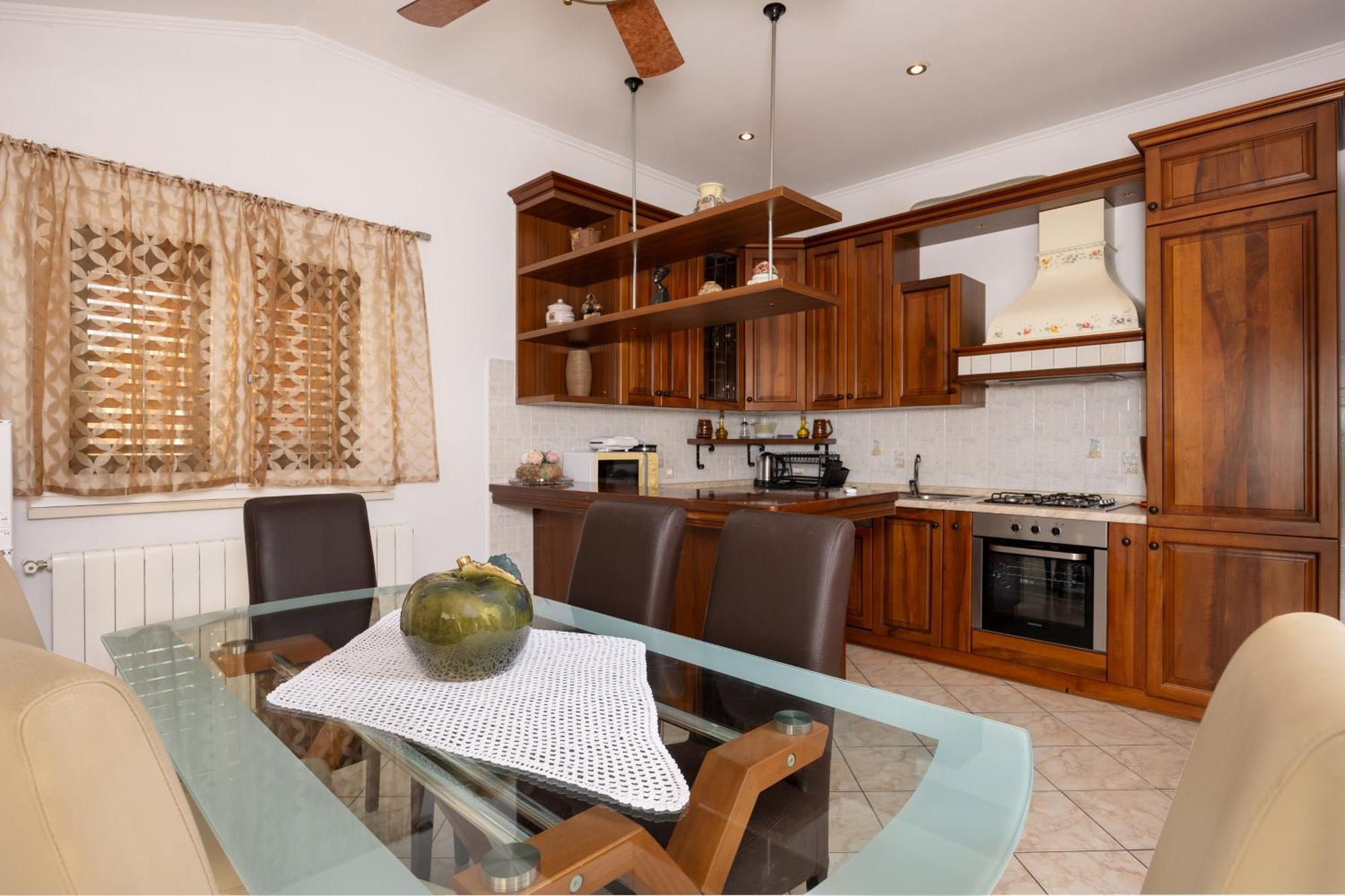 Apartment Kapetan Jure Brela