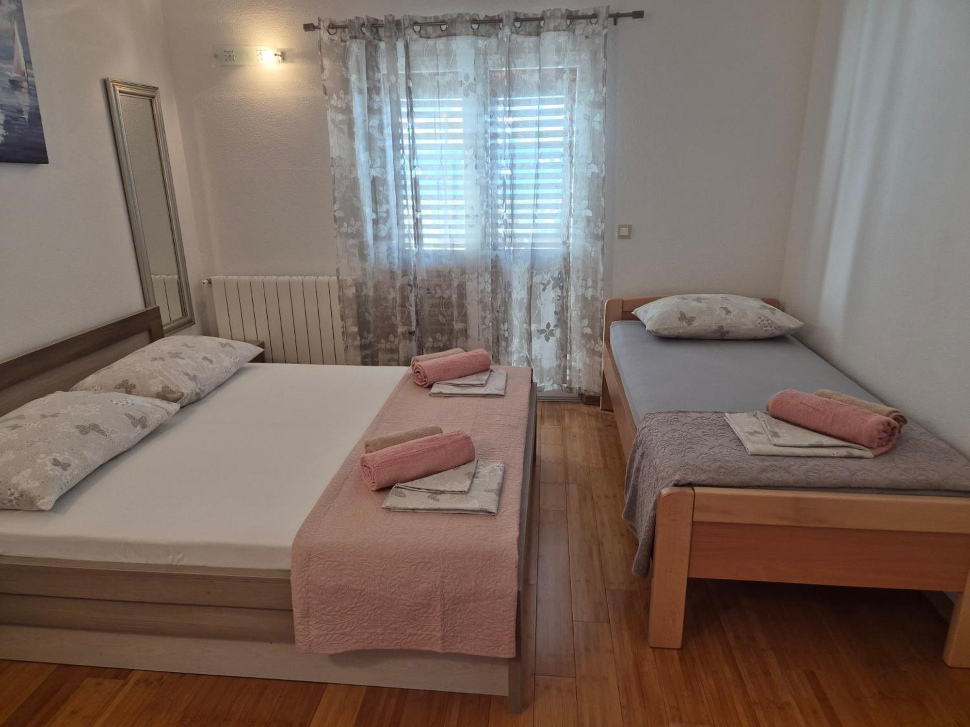 Apartment Kapetan Jure