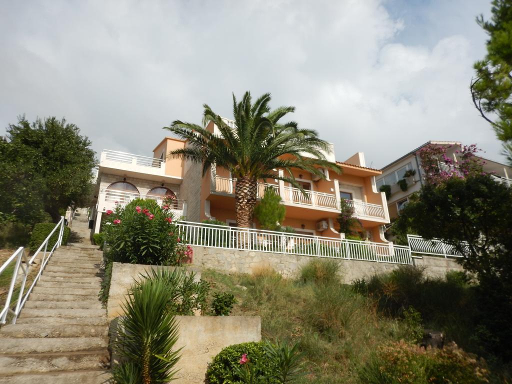 Apartment Kapetan Jure Brela