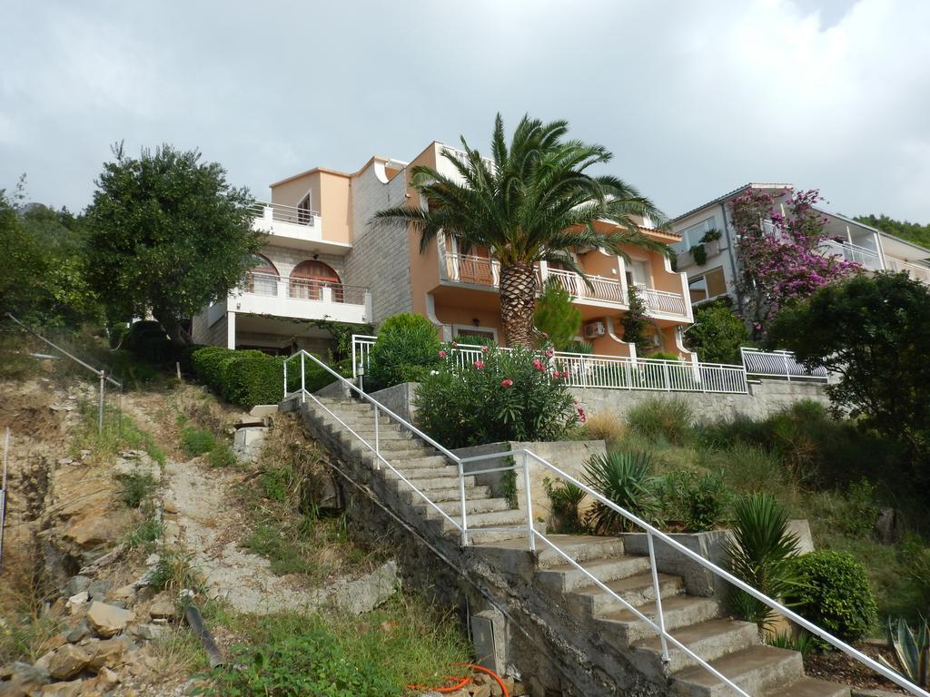 Apartment Kapetan Jure *